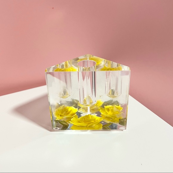 Vintage lucite rose bud vase